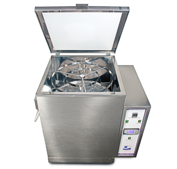 HUMIDITY CABINET FOR PROTECTION BY METAL PRESERVATIVES - Image 3