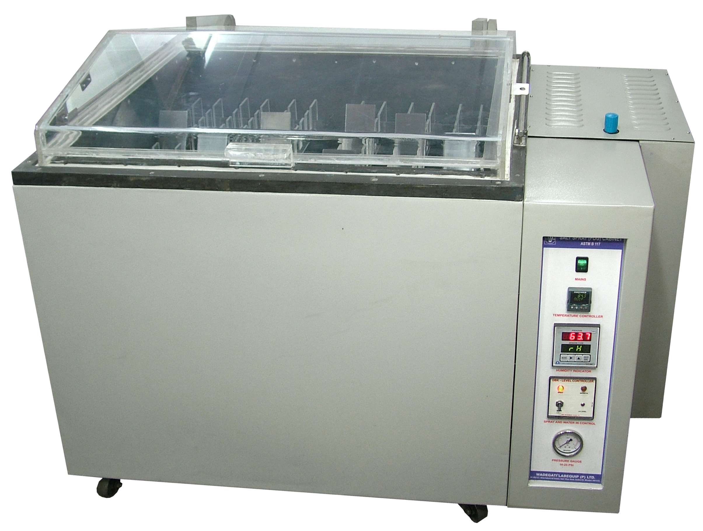 SALT SPRAY TEST CHAMBER